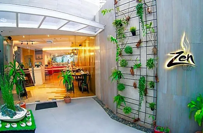 Hotel Zerenity &